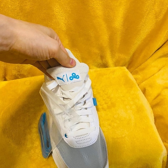 Puma future rider 
Cloud 9 collab - Picture 3 of 5